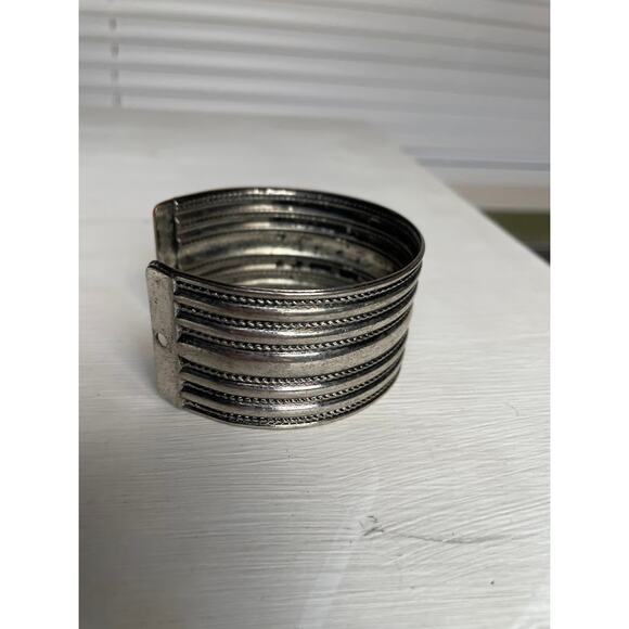 Silver Cuff Vintage Bracelet Rustic Western Wide Cuff Rope Ribs - Picture 3 of 9